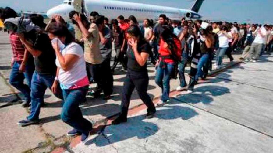 Estados Unidos detuvo a más un millón inmigrantes en la frontera sur en nueve meses