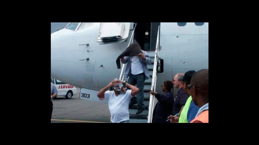 Deportan 57 dominicanos desde los Estados Unidos