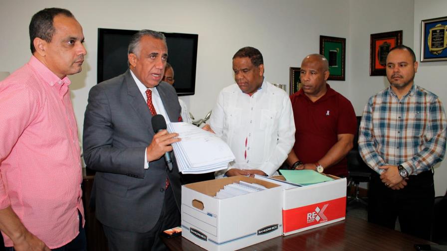 Comité Olímpico Dominicano entrega liquidación a Miderec recursos recibidos Panam Lima