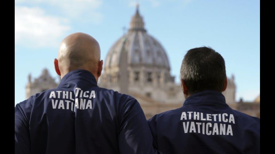 El Vaticano presenta a su equipo oficial de atletismo El Vaticano presenta a su equipo oficial de atletismo