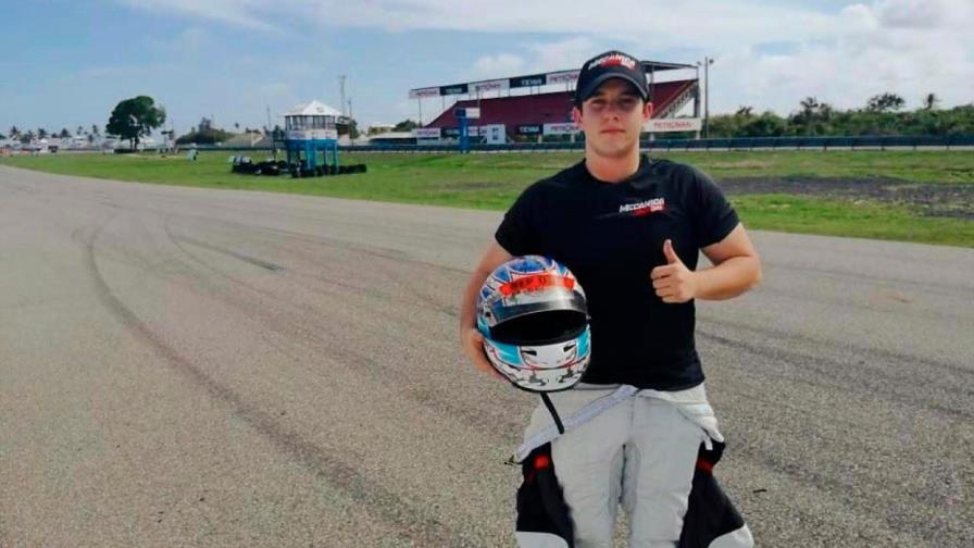 Piloto Jimmy Llibre, a un paso de formar parte del Programa Porsche Junior