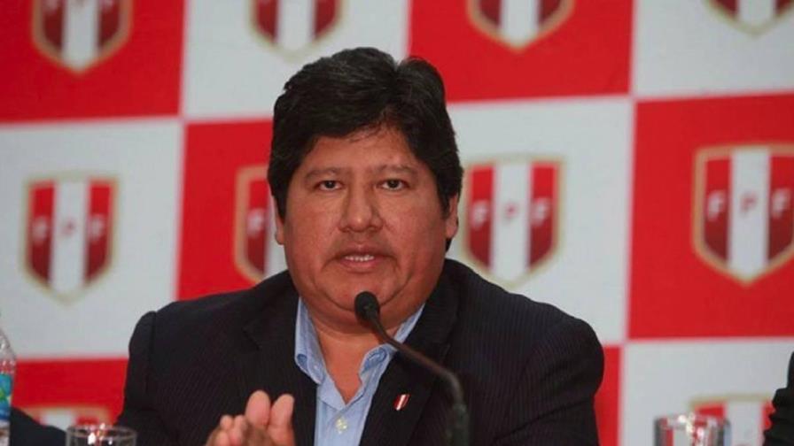 Tribunal ordena arresto domiciliario a exjefe del fútbol peruano por el coronavirus