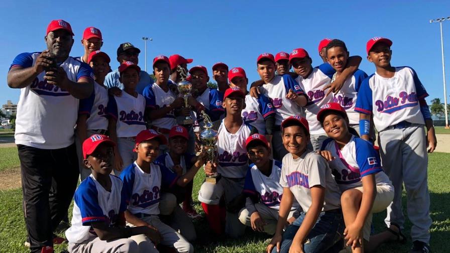 Academia Deportiva Delio Peña gana torneo de beisbol en Puerto Rico