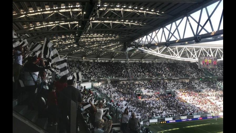 El Fútbol femenino ratifica pujanza tras partido en Italia