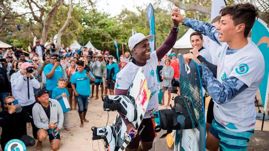Adeuri Corniel gana la GKA Kite World Cup, escala al primer lugar del ranking Mundial Adeuri Corniel gana la GKA Kite World Cup, escala al primer lugar del ranking Mundial