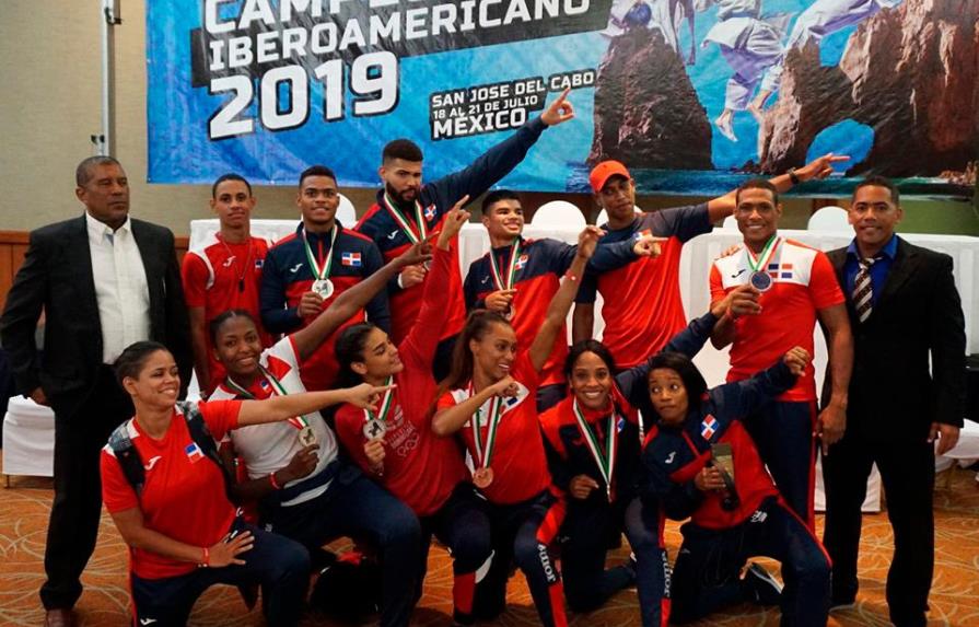 Karate de RD logra medallas en el Campeonato Iberomaericano 
Ramírez dice es preludio lo que harán en Panam de Lima