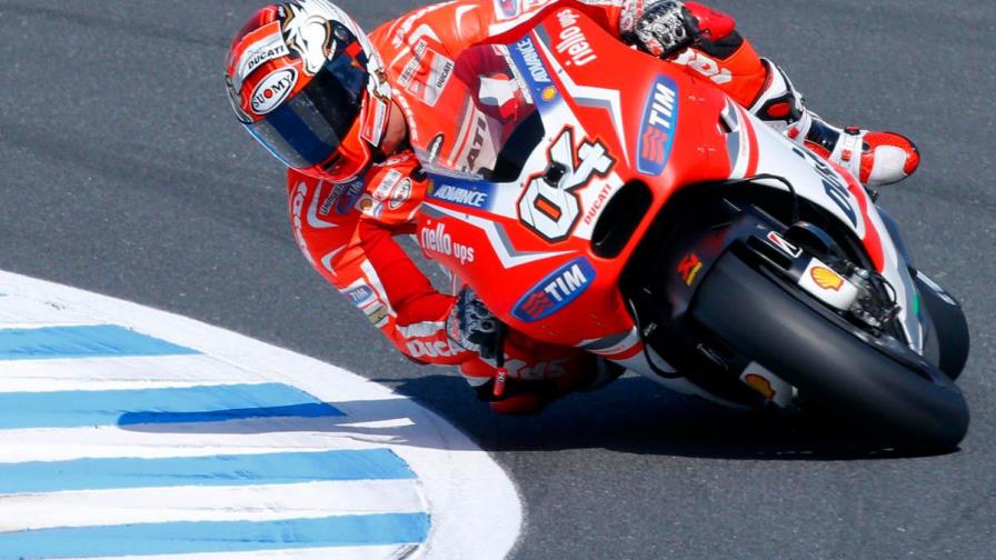 Andrea Dovizioso gana el GP de Austria tras duelo homérico con Marc Márquez Andrea Dovizioso gana el GP de Austria tras duelo homérico con Marc Márquez
