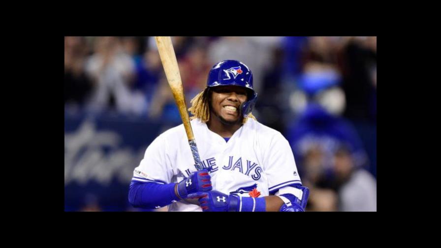 Vladimir Guerrero Jr. día a día por inflamación en rodilla