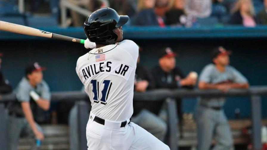 Los Tigres del Licey adquieren torpedero y pitcher zurdo Los Tigres del Licey adquieren torpedero y pitcher zurdo