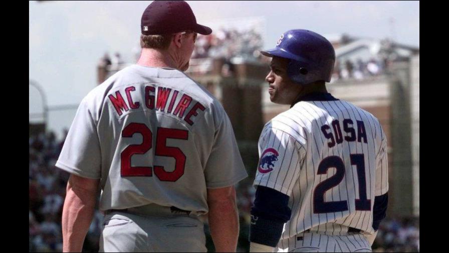 ¿Qué tan cerca están Sammy Sosa y Mark McGwire del Salón de la Fama?