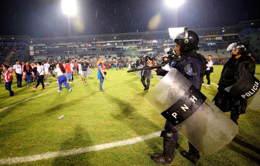 Sube a cuatro cifra de muertos tras ataque a autobús de equipo de fútbol hondureño