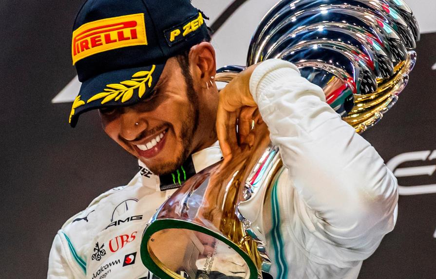 Lewis Hamilton gana en Abu Dabi el último gran premio de la temporada