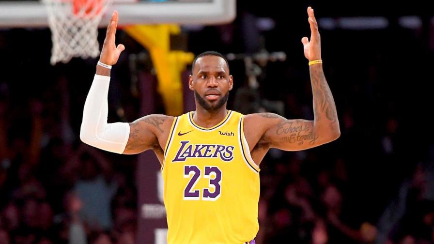 LeBron James recupera su condición de King en la segunda votación para el Juego de Estrellas 