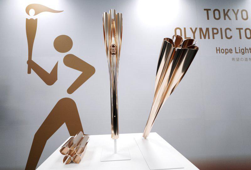 Japón deja de exponer la llama olímpica