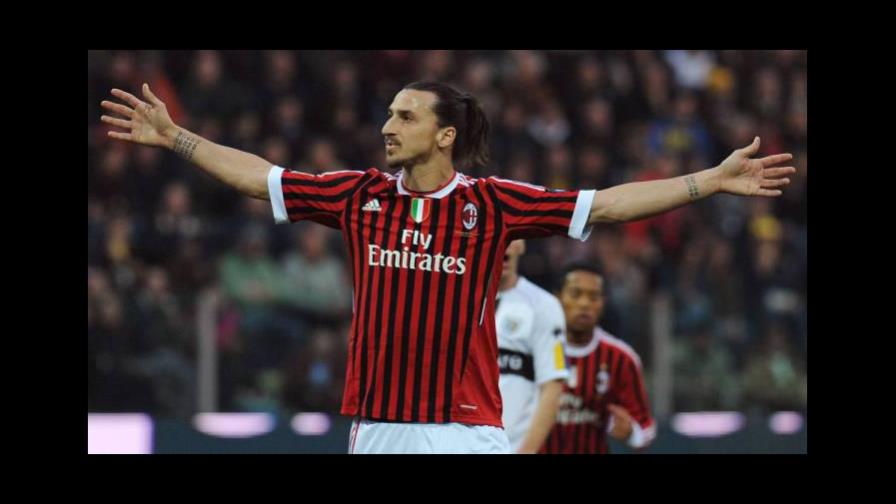 Zlatan Ibrahimovic sale cojeando del entrenamiento del Milan y se teme larga baja
