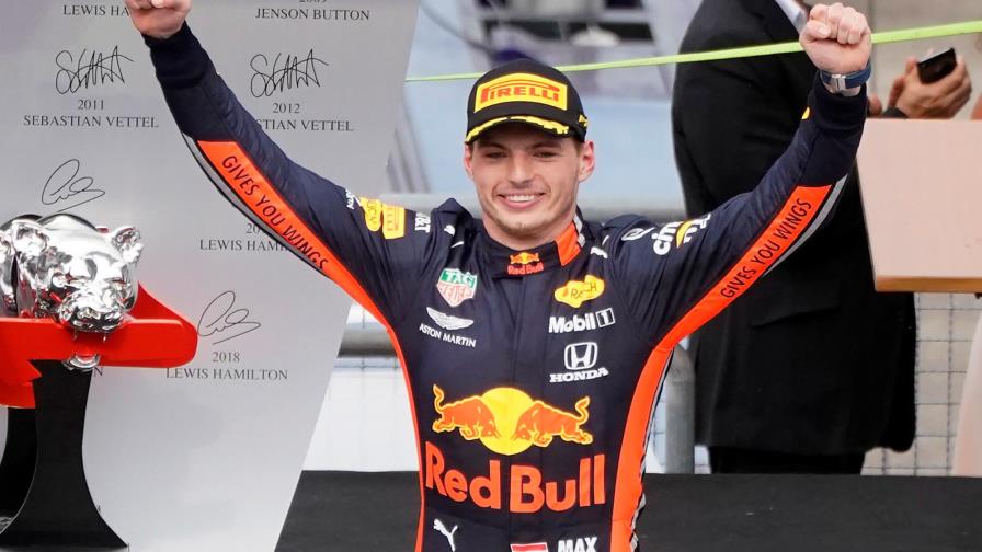 Max Verstappen gana Gran Premio de Alemania, Lewis Hamilton undécimo