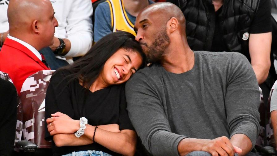 Vanessa Bryant está “devastada” por las fotos compartidas del accidente de Kobe Bryant y su hija Gianna