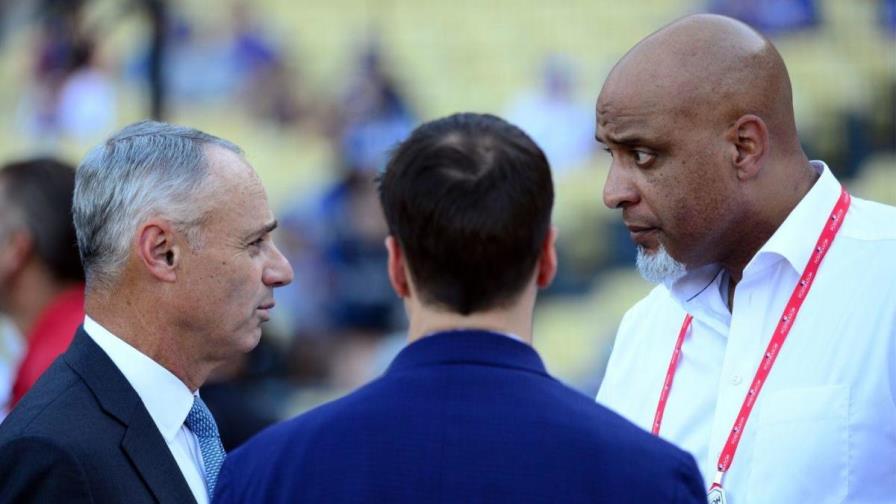 Manfred, revela detalles sobre reunión con Clark y posible inicio de MLB