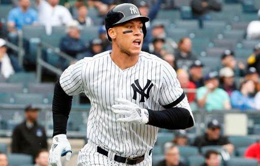 Aaron Judge se pierde práctica para cuidar su hombro