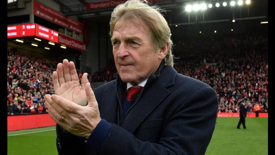Exentrenador del Liverpool positivo por coronavirus, recibe alta hospitalaria
