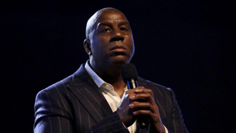 Empresa de Magic Johnson dará préstamos por US$100 millones a pequeñas empresas