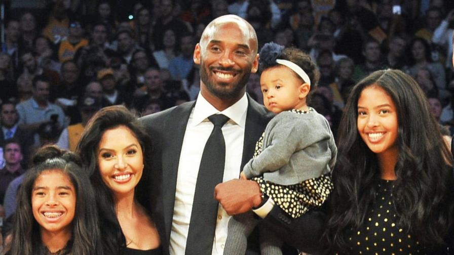 Vanessa Bryant busca apoyo para ley de seguridad aérea que lleve los nombres de Kobe y Gianna