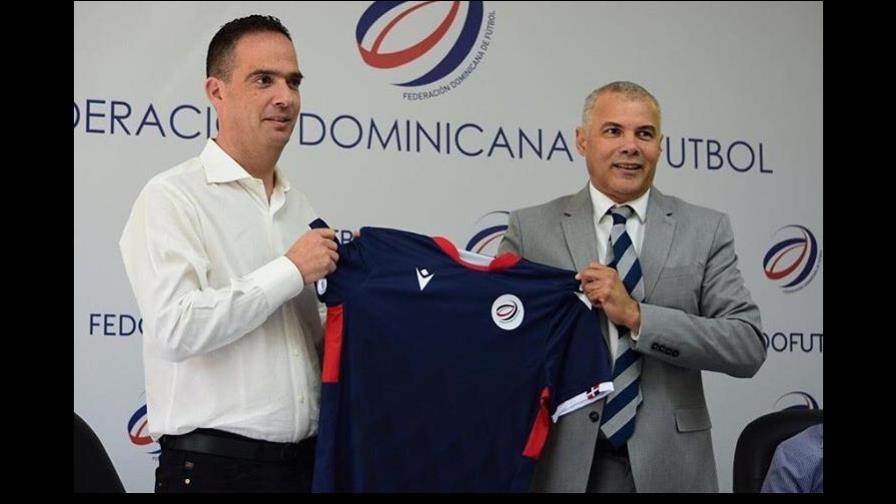 Jacques Passy designado director técnico de selección absoluta dominicana en ruta hacia Catar 2022