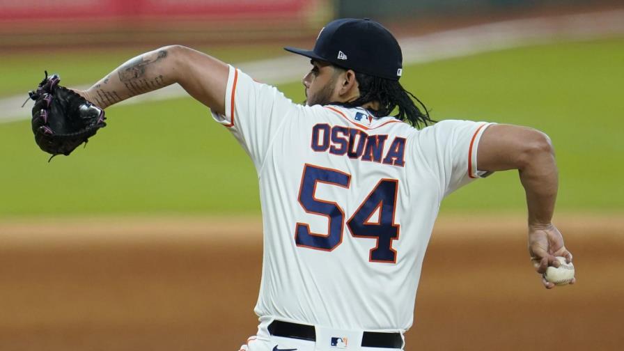 Roberto Osuna estaría rumbo a cirugía Tommy John