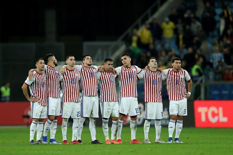 Paraguay prosigue entrenamientos de cara a Catar con cuadro argentino