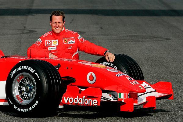 Michael Schumacher es hospitalizado en París