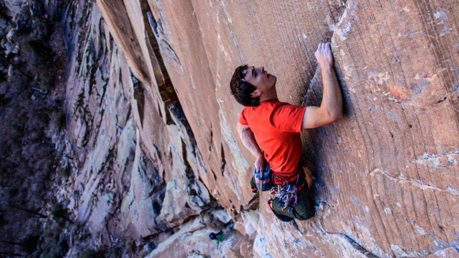 Escalador estadounidense fallece en México al caer 300 metros