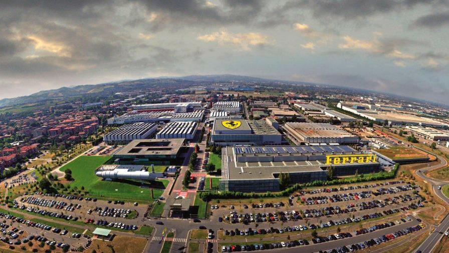 Ferrari suspende producción en Italia hasta 27 marzo por el coronavirus Ferrari suspende producción en Italia hasta 27 marzo por el coronavirus