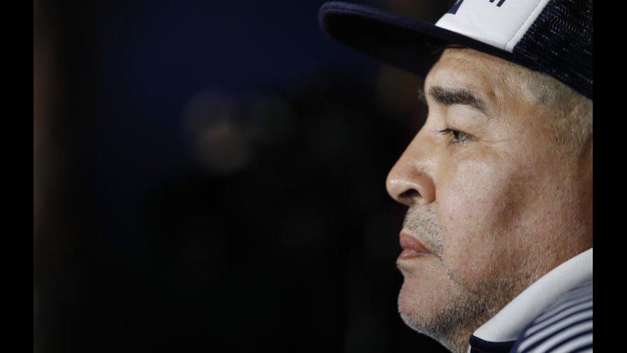 DiegoMaradona seguirá como técnico de Gimnasia DiegoMaradona seguirá como técnico de Gimnasia
