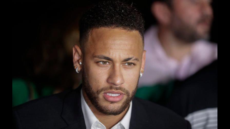 Desestiman acusación de violación contra Neymar