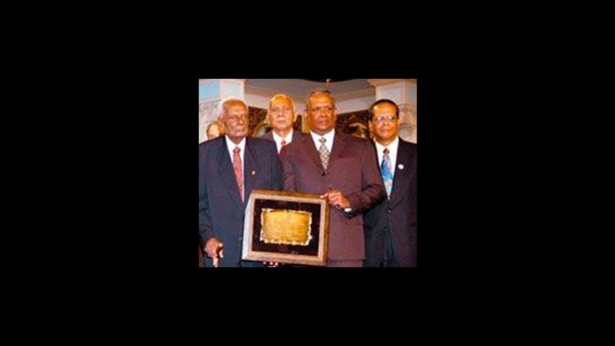 Fallece hermano de periodista Roosevelt Comarazamy Fallece hermano de periodista Roosevelt Comarazamy