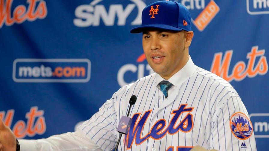 Carlos Beltrán no es el primer dirigente despedido antes de debutar