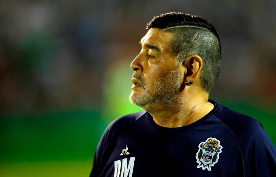 Maradona, AFA y Boca se suman a críticas por designación de Macri en FIFA