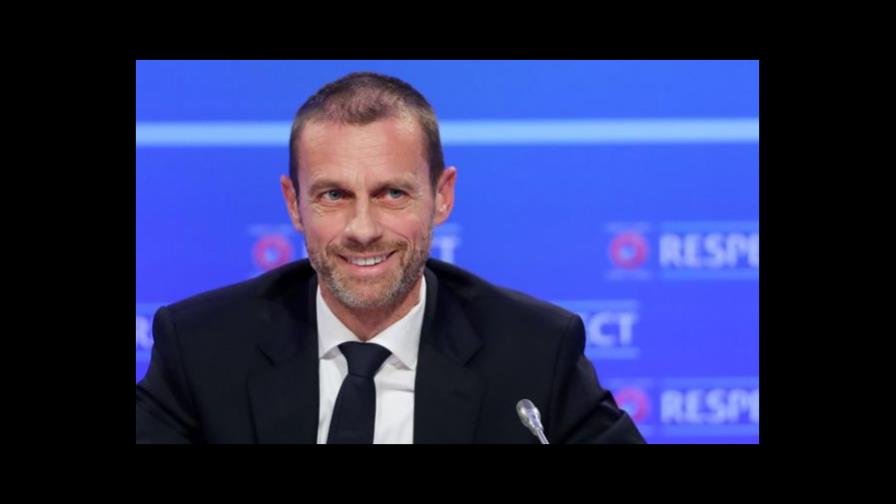 Presidente de la UEFA pide a las ligas que preparen jugar a puerta cerrada