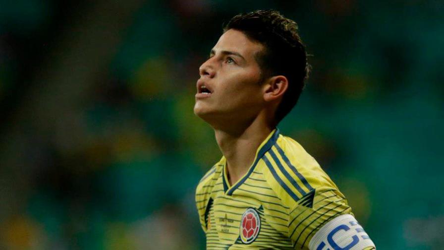 James Rodríguez se lesiona y es baja de Colombia para amistoso ante Perú James Rodríguez se lesiona y es baja de Colombia para amistoso ante Perú
