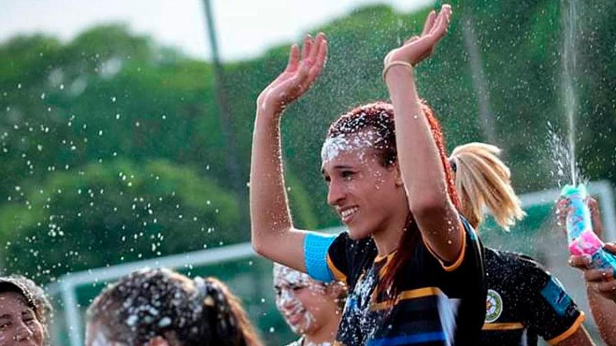 Futbolista trans ficha por un club de la Primera División de Argentina