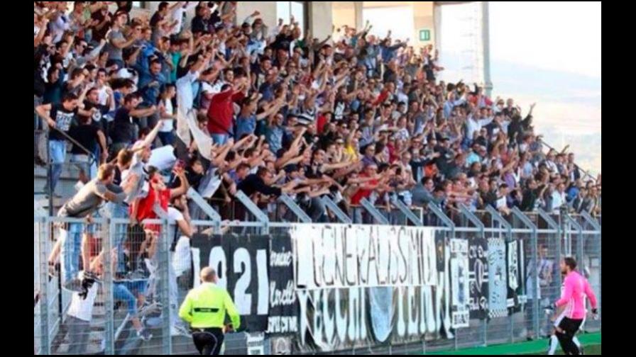 Fallece fanático atropellado por hinchas rivales en 5ª división italiana