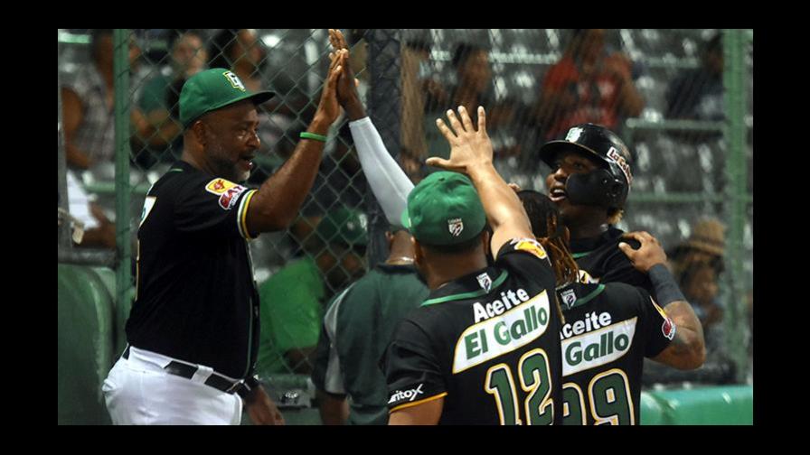 Las Estrellas vencen a Gigantes y luchan por su clasificación  