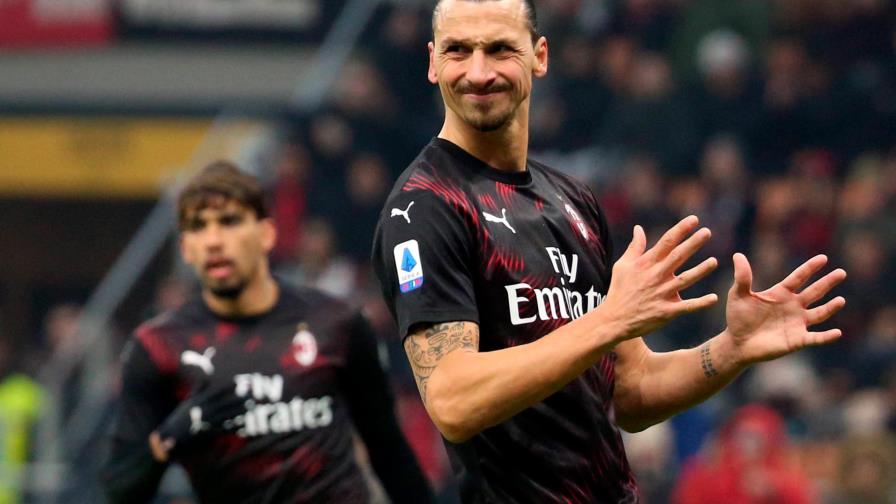 Zlatan Ibrahimovic debuta con el Milan, pero no puede evitar un nuevo tropiezo