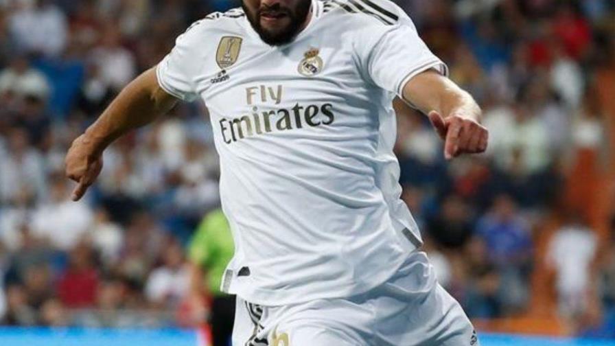 Defensa del Real Madrid, sufre lesión en el muslo derecho Defensa del Real Madrid, sufre lesión en el muslo derecho