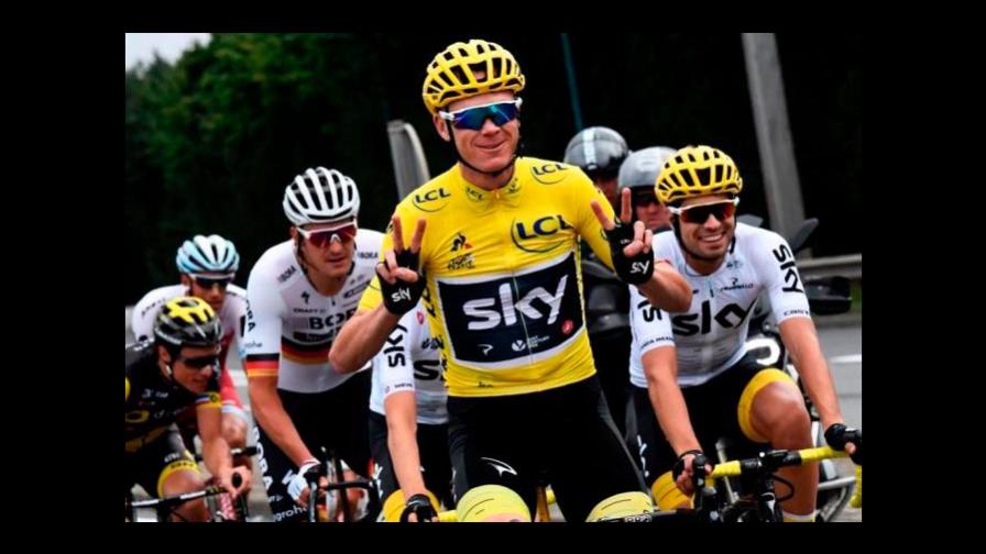 Chris Froome “emocionado” por su regreso a la competición tras 8 meses de baja