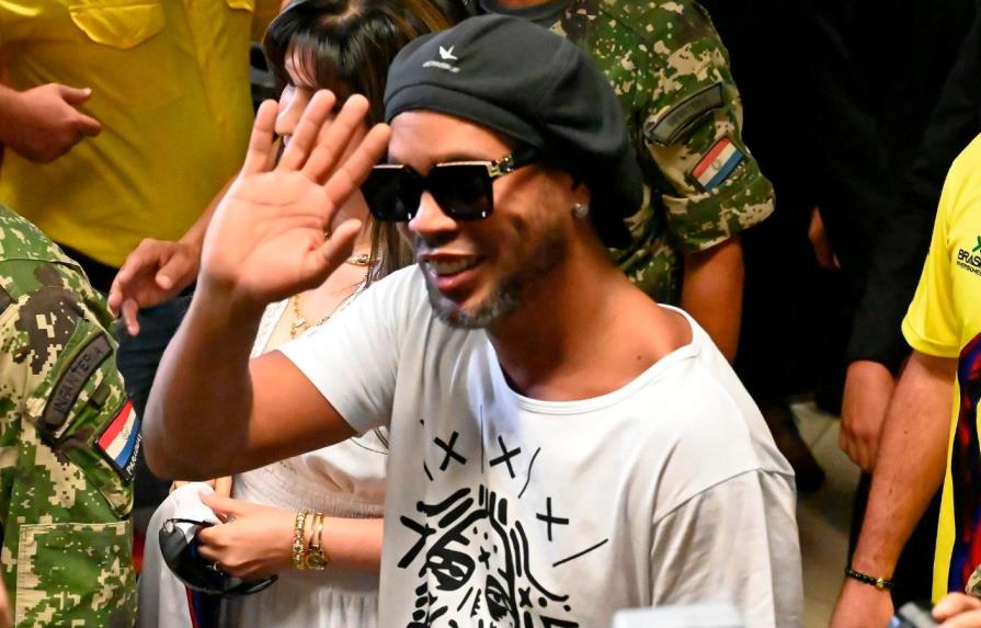 Las tribulaciones de Ronaldinho en Paraguay dejan una guerra en el Gobierno