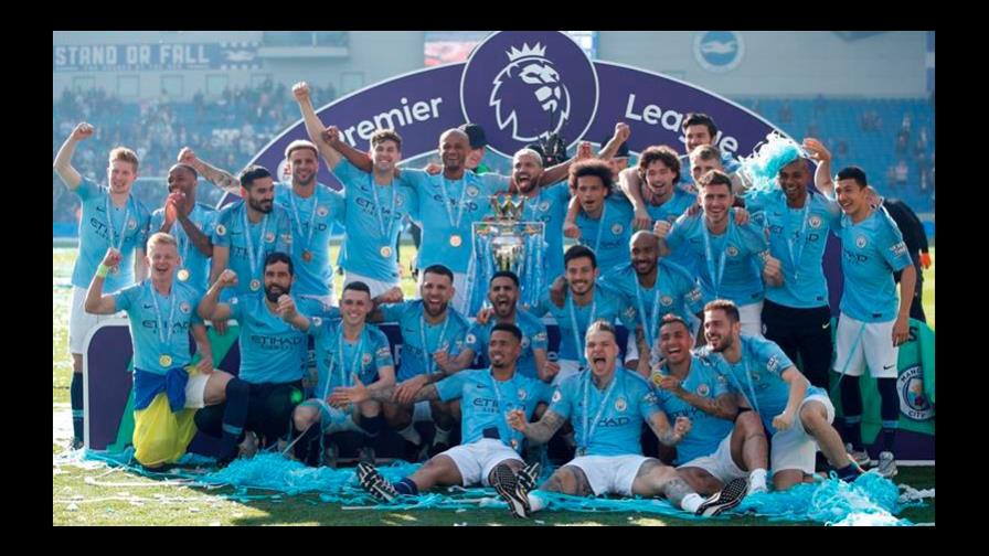 FIFA multa al Manchester City por traspasos irregulares de menores de edad