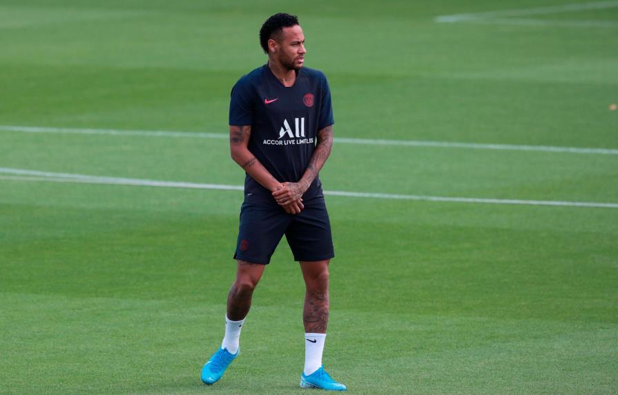 El Paris Saint-Germain se muestra inflexible ante emisarios del Barcelona por Neymar