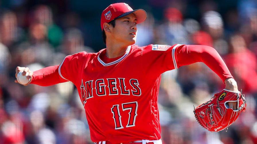 Shohei Ohtani podría volver como lanzador en mayo