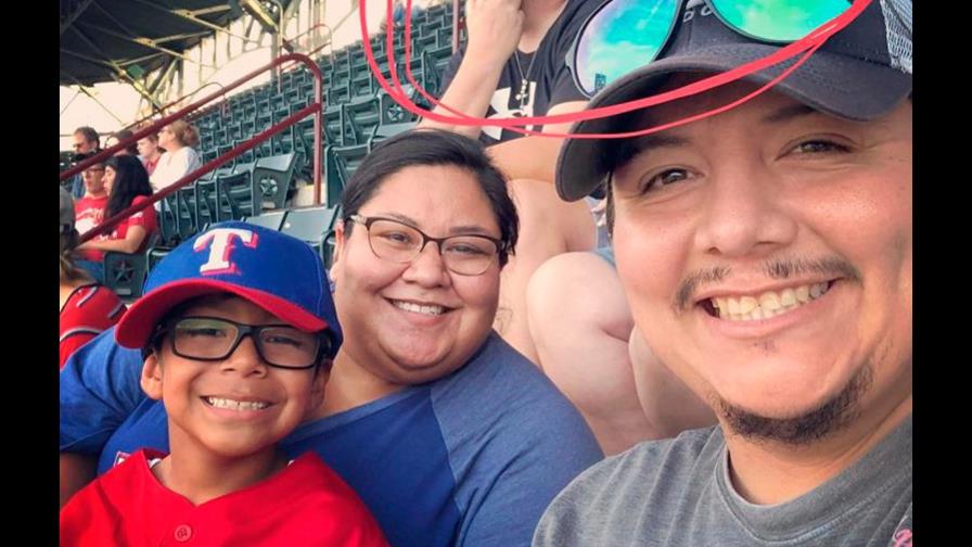 Los Vigilantes de Texas piden disculpas a familia que sufrió discriminación en estadio